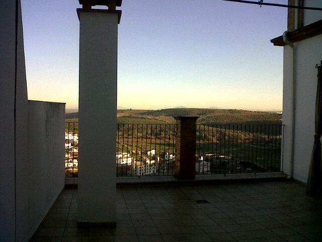 jmramcue's tweet photo. A ver qué nos ofrece Montoro... @Laurela21  #primeraescapada http://t.co/3VAG4FwY2a