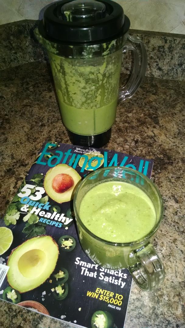 GlamLifeGuru's tweet photo. “@KelliBogunovich: First green smoothie of 2015....@EatingWell @themagicbullet @GlamLifeGuru #GlamPlan http://t.co/GDWNRVcUds” high five! :D