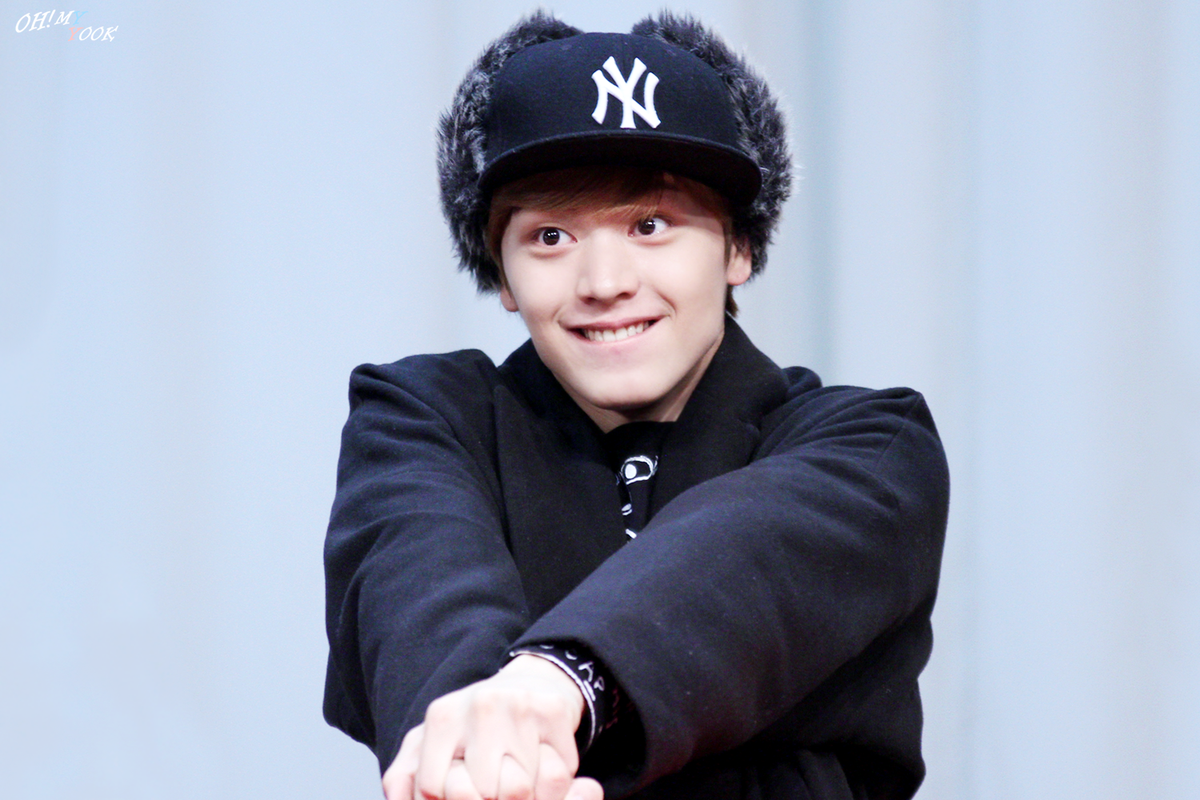 B2STsJH's tweet photo. Happy weekend ya mash "@Sungjae_IRP: happy sunday! :B http://t.co/JZ55mE9R9h"