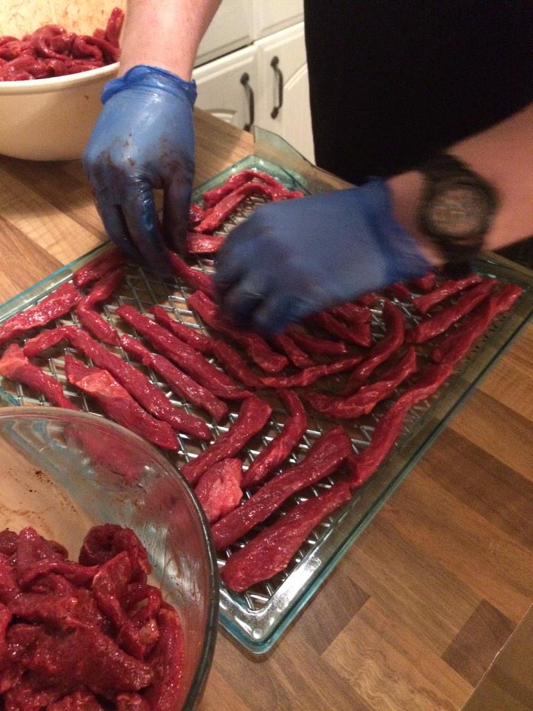 TheFlamePit's tweet image. #PitRub jerky and some extra hot jerky about to go in. 😄