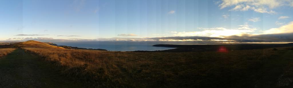 HelenClaire67's tweet photo. Winter walks over Cefn Bryn.. worth the brain freeze i got from the cold #Hibernot  @LandRover_UK http://t.co/pMSRhYaDrq