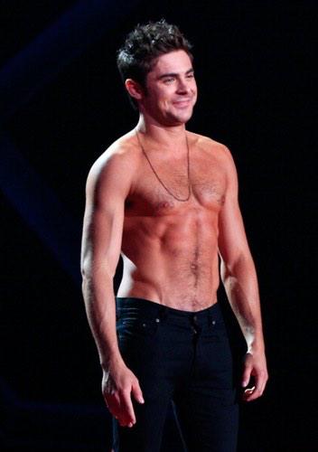 HotDisney's tweet photo. ZAC EFRON from Disney's High School Musical series!! RT! http://t.co/Gvp1GZC3Zv