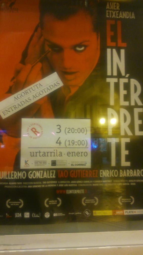 gorane8r's tweet photo. Y llegó el día! #tardedechicas con @missjreyes ,sonia y nuestras amatxus a ver #ElInterpreteTour de @asieretxeandia http://t.co/jzqxzfzQuH