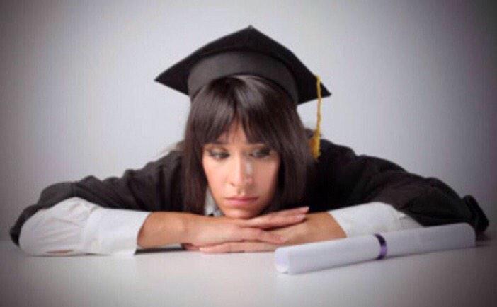 SoColIege's tweet photo. DO NOT take these majors 🙅 http://t.co/ytBLDUb4MX http://t.co/tYokHY9Ole