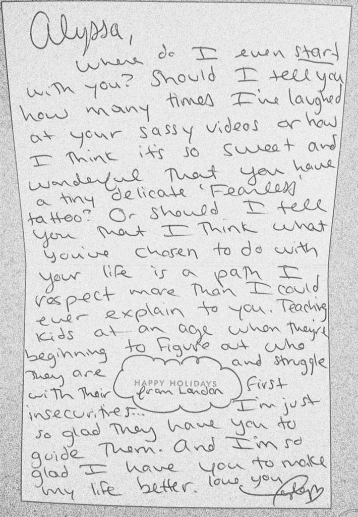Lyyssaaaa13's tweet photo. This is the card that destroyed me. I love you so much ๐ @taylorswift13 #swiftmas #santaswift #youremybestfriend http://t.co/BflfFUuyjA