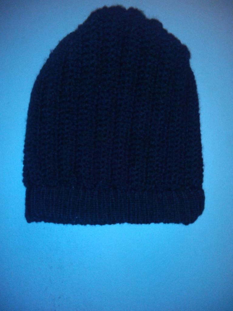 LaNinaDelHipo's tweet photo. Gorro caido a crochet y telar #gorrocaido #crochet #telarcircular #hechoamano #tejidoamano #porencargo #sevende http://t.co/SNFuDGsdje