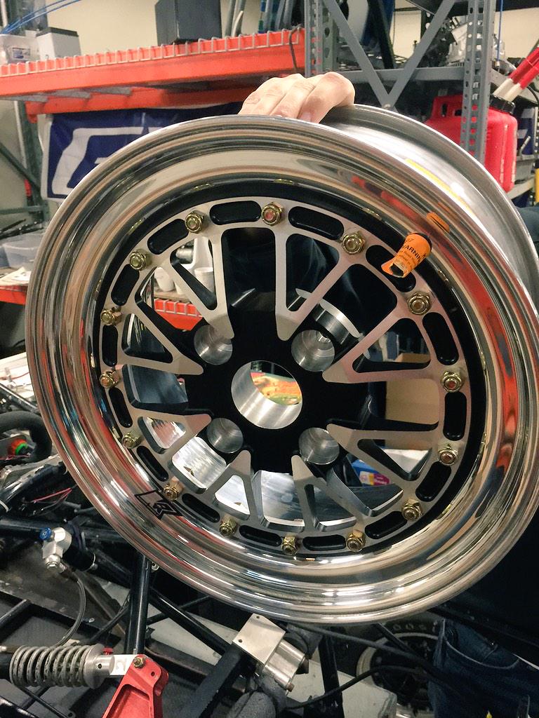 Gvsu_FormulaSAE's tweet photo. We're starting our new year right!! #wheels #frame #progress #formulasae #gvracing #letsgo http://t.co/kC03fKmToF