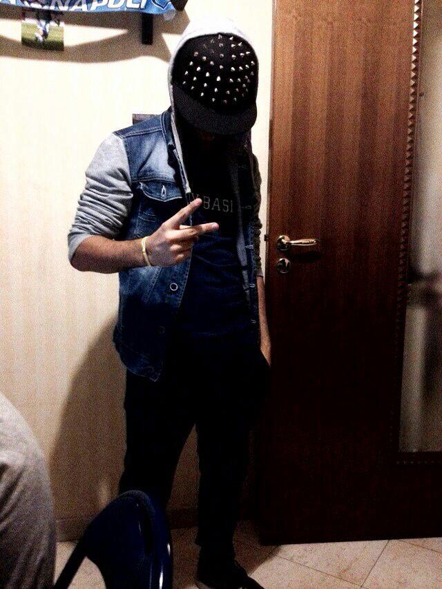ClashMusic_'s tweet photo. No face http://t.co/pNXehzZcL4