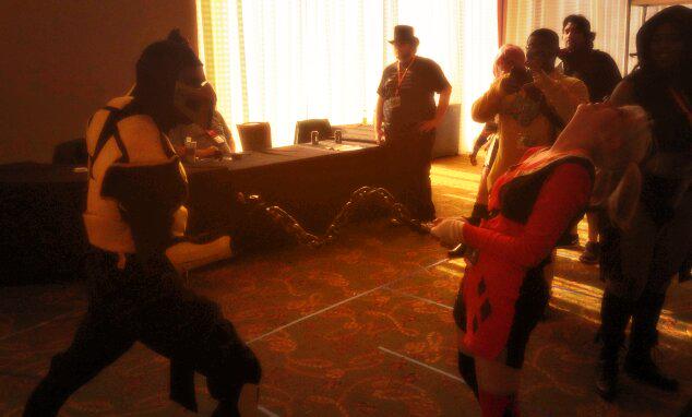 CaitlynnFrenchV's tweet photo. GET OVER HERE!! #DCvsMK @IKKiCON @NetherRealm @MK_Online #harleyquinn #Scorpion #ilovethissomuch http://t.co/b68h6Mj0AR