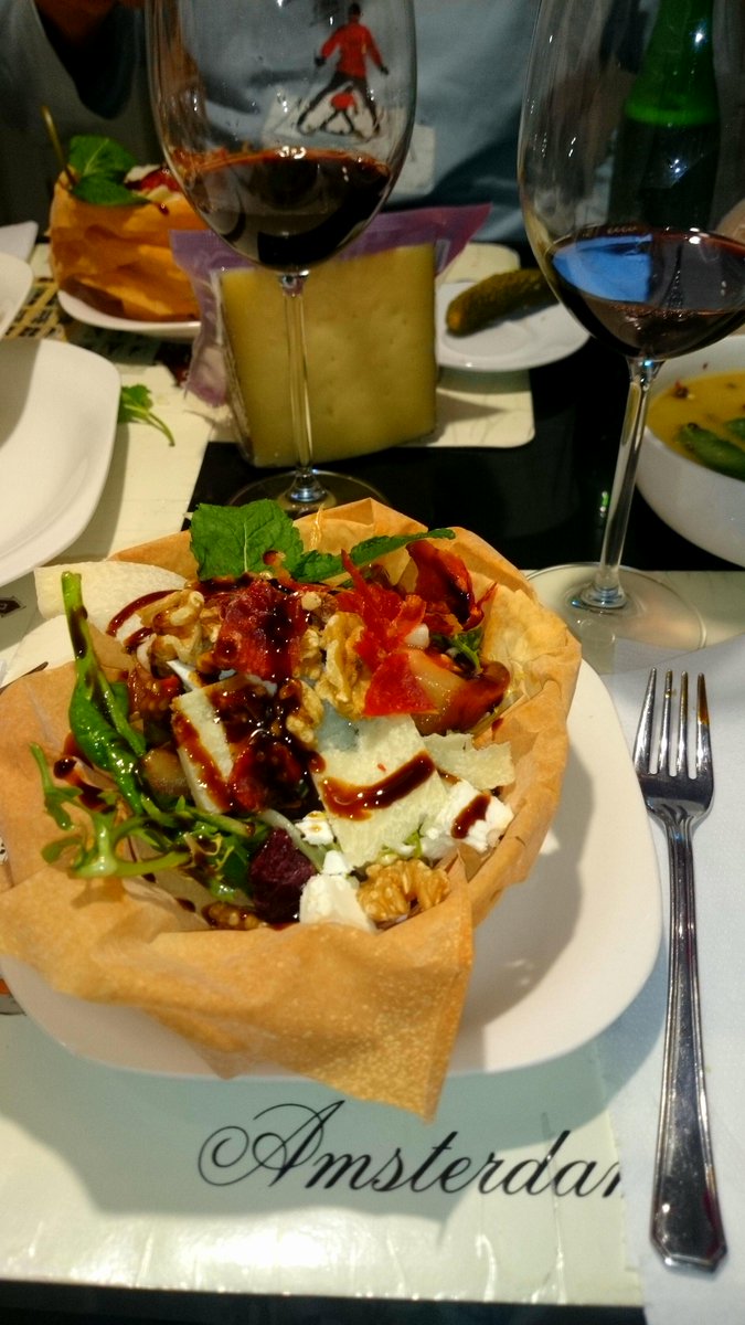 Conchi_espinosa's tweet photo. Plato especial de la casa! http://t.co/telOKH1emU