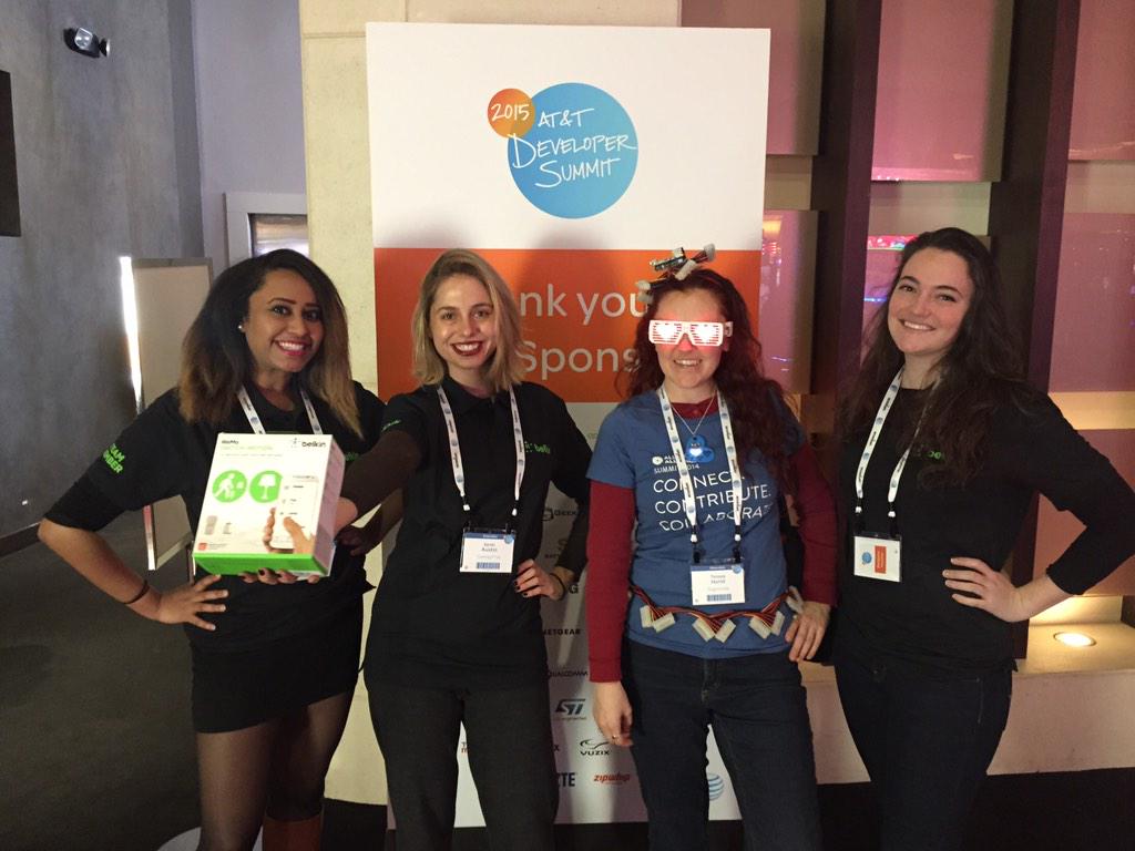 sarahaustin's tweet image. #codingftw #WeMOThat #atthack @womenintech @LininoWoman @altoanthem @elenawalom @frompeera #ATTDevSummit