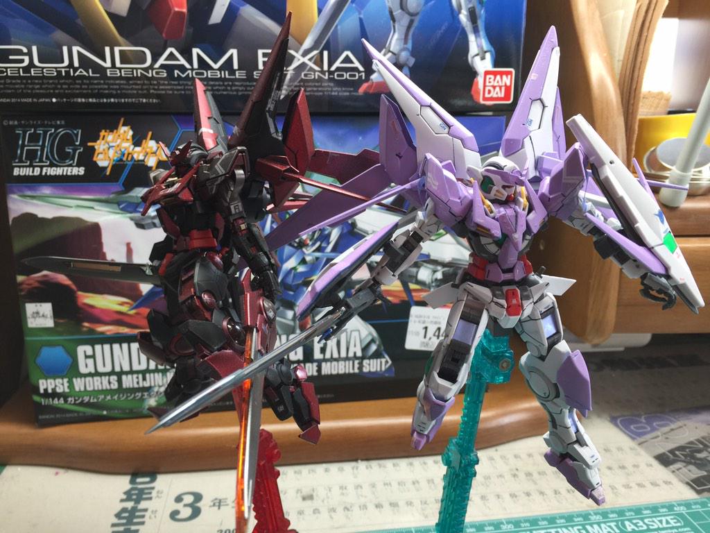 魔ikeru On Twitter Rgアメイジングエクシア完成 Rgエクシアとhgアメイジングエクシアのミキシングです カラーリングは少しオリジナルでパープルにしてみました ガンプラの画像貼るとrtされると聞いて ガンプラ Http T Co Grxhxfat0y