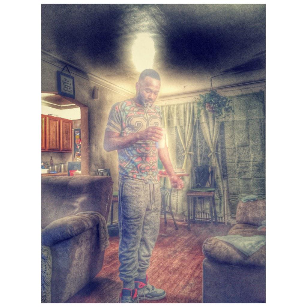 motive301Black's tweet photo. I'm Like God To You Niggaz Be Careful What You Pray For π€ π#M3Shit #BlackOutDaBoss http://t.co/0dIIuFzK6b