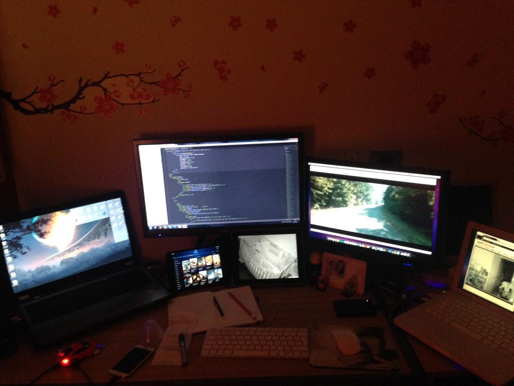 CollinsITStudio tweet picture