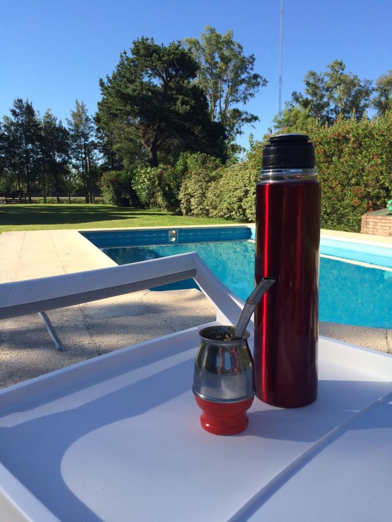 orne2409's tweet photo. Mates con el.. ♡ http://t.co/CogR1IHLQu
