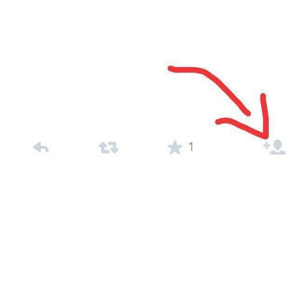relaxvibes's tweet photo. DO YOU KNOW HOW MANY PEOPLE I'VE ACCIDENTALLY FOLLOWED BECAUSE OF THIS STUPID BUTTON http://t.co/0034GYsNP7
