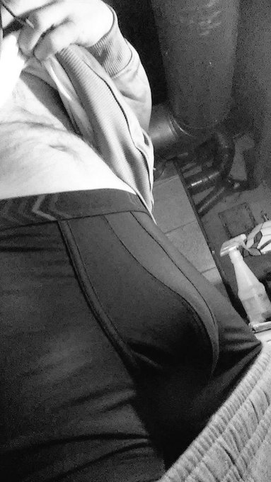 Under wear model only if I lose my belly hair haha http://t.co/8cwK5NW8dm