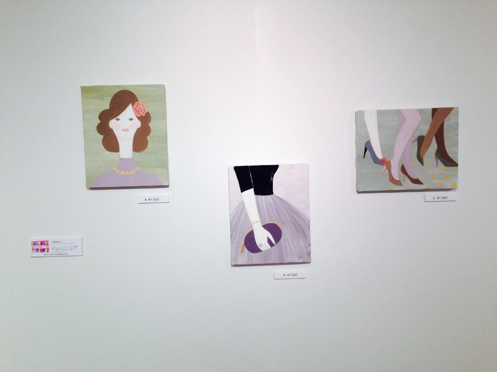 Roses 出展アーティスト情報 内野勢津子さん イラストレーター フリーイラストレーター として広告 パッケージのイラストなどでご活躍中 女性らしい淡い色合いの作品は その場を癒しの空間にしてくれます Roses 表参道ヒルズ Http T Co