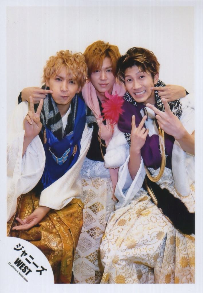 fujiiiiiiiwa's tweet photo. 【1/2 新写真 混合 スキャン】小瀧望 藤井流星 濵田崇裕 ジャニーズWEST http://t.co/ZWeDektZtl