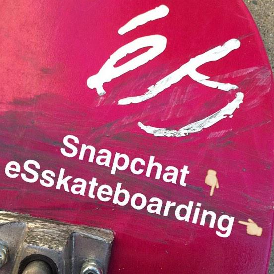 Follow éS on snapchat!
👉esskateboarding👈