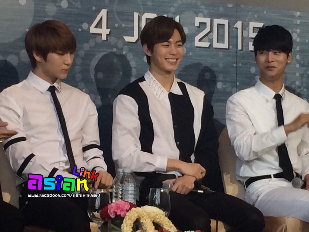 B6esJi8CAAAm9DE.jpg:large