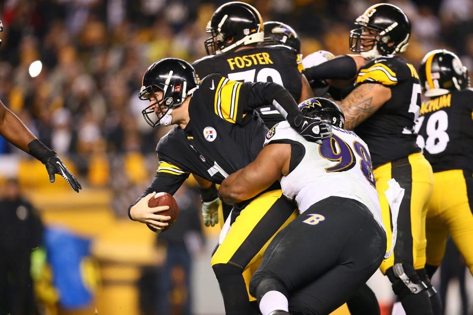 Zona_Neutral_Mx's tweet photo. Baltimore capturó cinco veces a Roethlisberger y…..
http://t.co/U4CY0Kj73C http://t.co/dyT6w6im8b