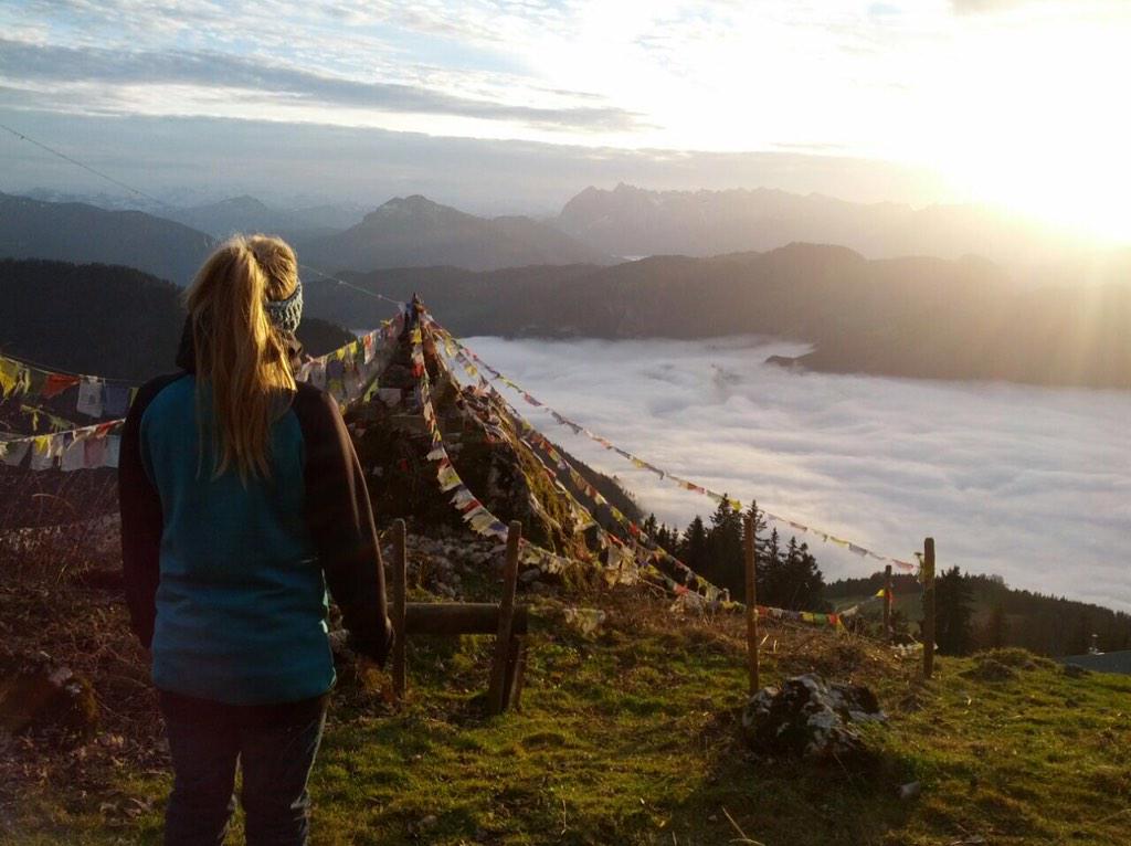 juerenner's tweet photo. MOUNTAINLOVE #blonde #girl #model #sport #nature #mountain #snow #snowfront http://t.co/lCgxEungrU