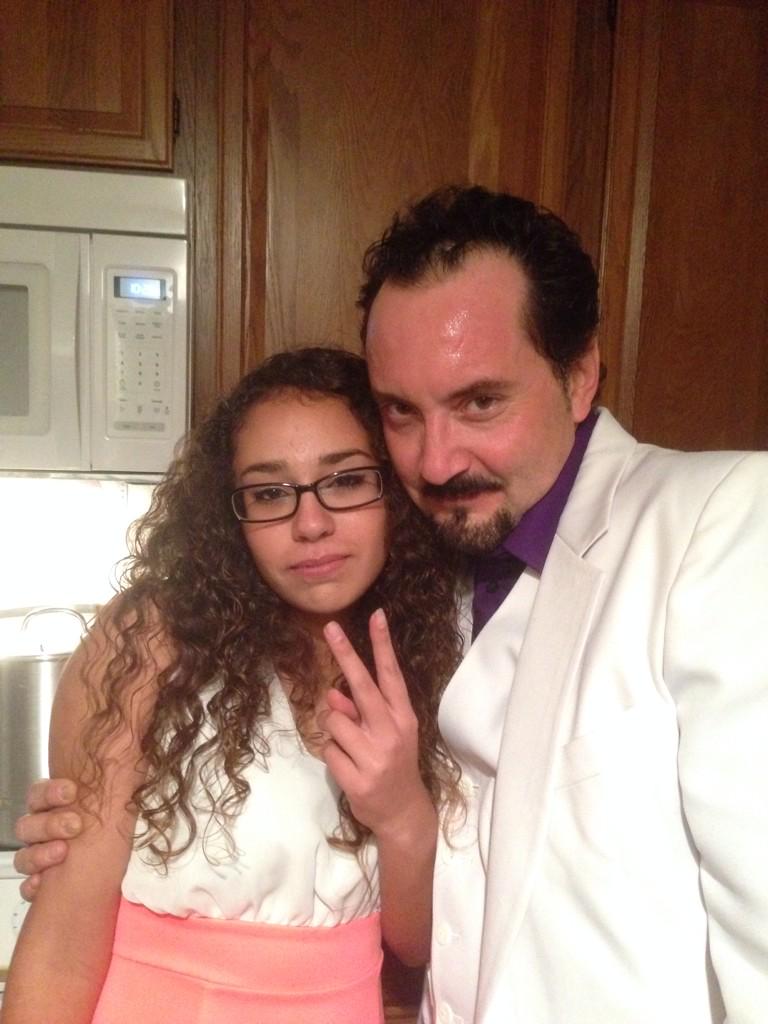 FIGHTMMAMA's tweet photo. My baby &amp; my BFFS hubs. http://t.co/mrOwXtWVdv