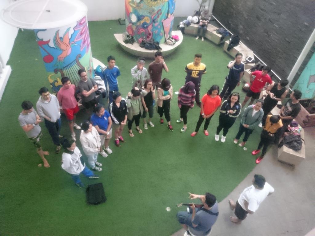 BSV <a href="/reyhan_medica/">Reyhan Swarna</a> <a href="/aganjar/">Ganjar Akbar</a> <a href="/TBaji/">TB AJI</a> @putipinasti @syiifach @GEGE_luiggi @abkhrsyh <a href="/indraindor/">Indra M. Nugraha</a> #DagoDigilife