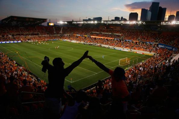 BBCSport's tweet photo. Check out ten things you should know about soccer in the USA http://t.co/fDlXLAnXoW http://t.co/qcFT85y4Jr
