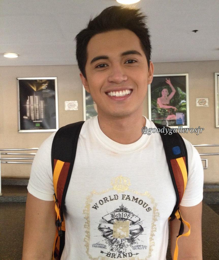 Ganda talaga ng ngipin ng batang to...
Happy Birthday you lab mo ko talaga) 