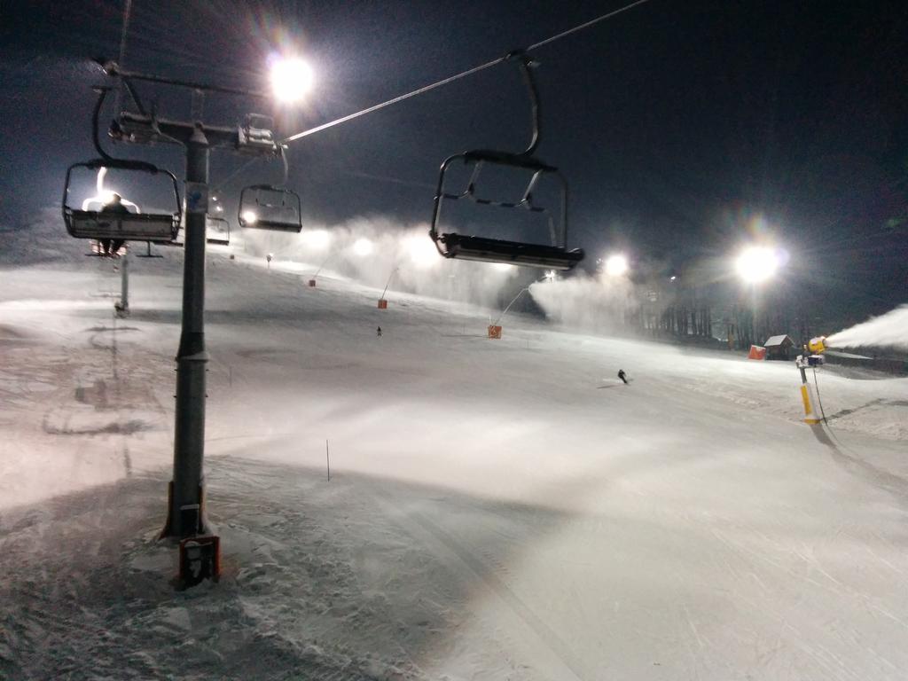 adsharters's tweet photo. New Years Day Night Ski Kranjska Gora Slovenia http://t.co/RUEbeweZ9e