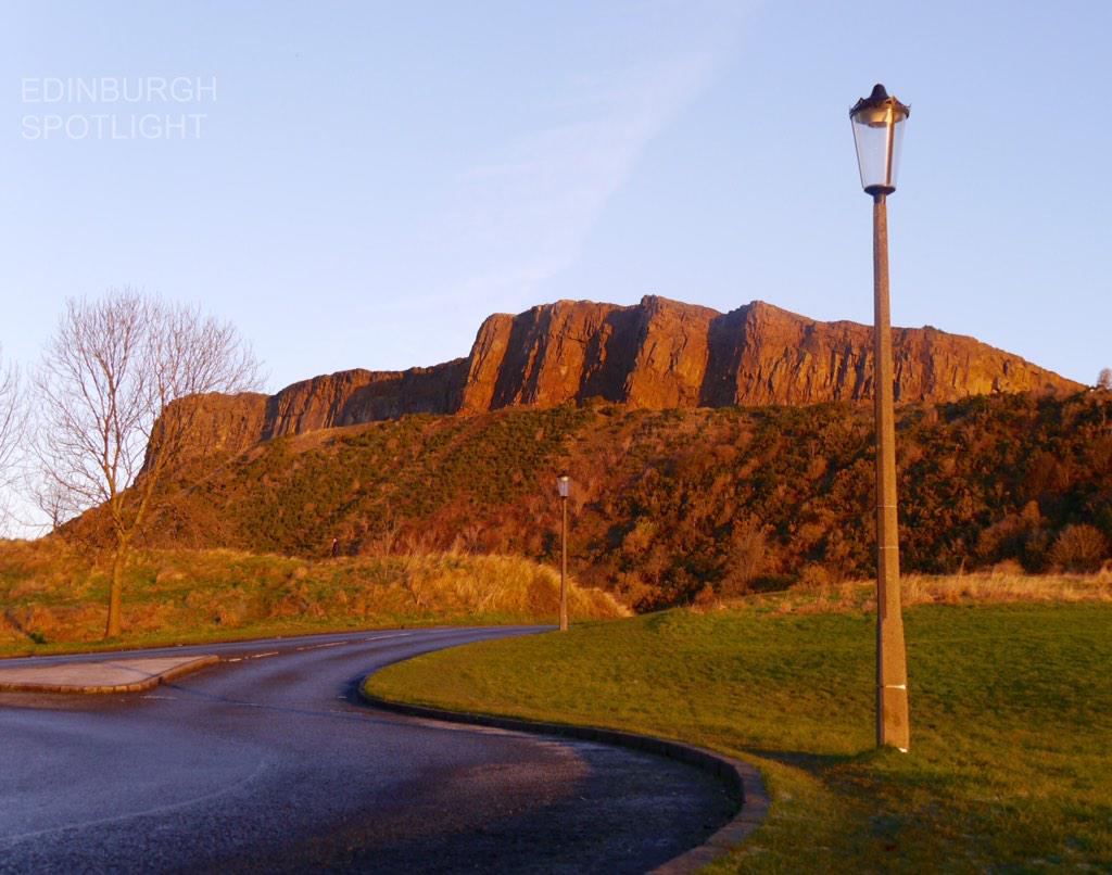 welovehistory's tweet photo. This (from a couple of days ago) is lovely MT @edinspotlight: Holyrood Park this morning http://t.co/ZvyrsNvoru