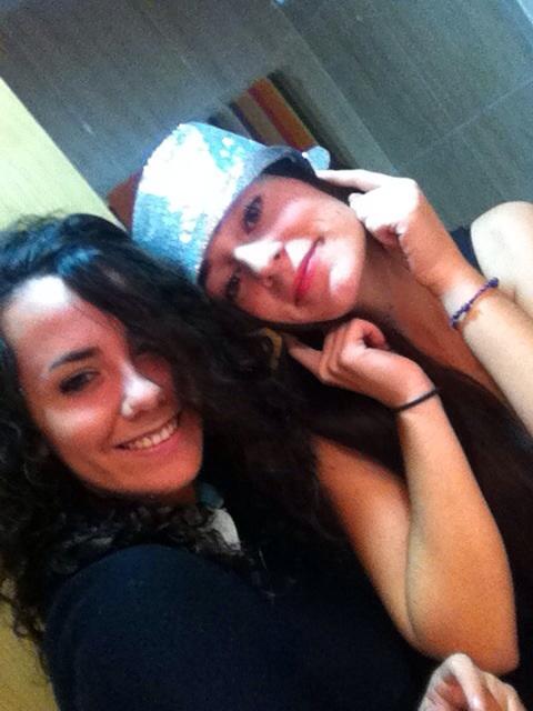 andreeaagomez's tweet photo. @belenguiller hoy la peque se nos hace mayor de edad!! MUCHAS FELICIDADES cariño:) por mas años juntas, te quiero mil http://t.co/BBbzqDQDb7