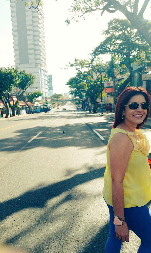 AndreeaJR's tweet photo. Thank you Lord my family &amp; I made it to San Jose, Costa Rica safe &amp; now we're on our way to the beach!!!😊 #travel http://t.co/d0LhwVmMx6