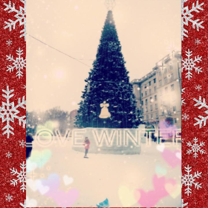 visualkV's tweet image. Новогодняя ёлочка