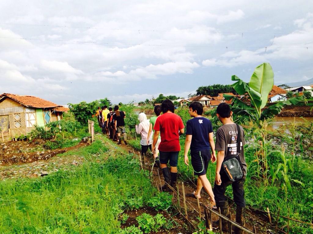 Makasih buat semua relawan KDRT, kalian luar biasa! Selamat pegel, selamat istirahat, semoga amalannya barokah ;)