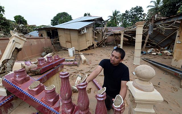 View image on Twitter