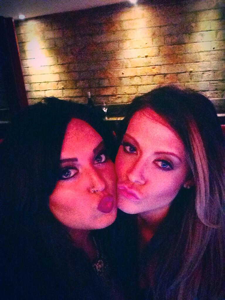 kararosser's tweet photo. 😘 http://t.co/cieFOF2bYO