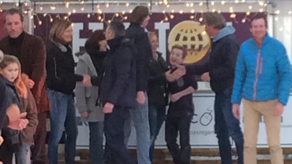 Jeroen_Reinders's tweet image. Go @vanderpan #ijskouddebeste #curlen