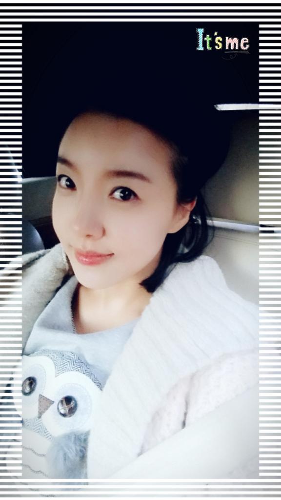 _o_Oz's tweet photo. Happy :)♡ 2015 http://t.co/mzoz6ifjO7