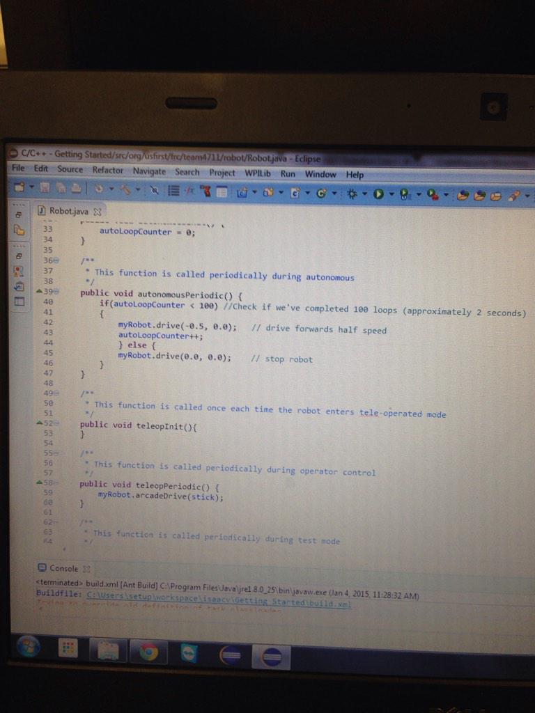 acerobotics's tweet image. @EclipseFdn installed with the @WPI_Robotics #FRC plugins. Sample code compile complete! #programmingisawesome