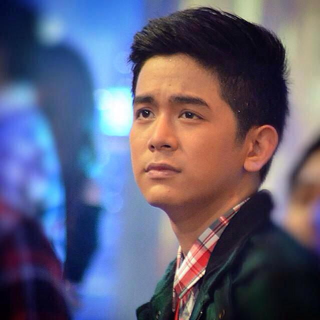 aryabellss's tweet photo. Feel ko ulet mag #LabanBONIFACIO HT 😂, waaah back to work na latuur, busy na ulet 😩😭 http://t.co/wds5EsWcoX