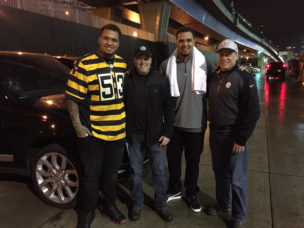 Great meeting fellow twins Mike Pouncey and <a href="/MaurkicePouncey/">Maurkice Pouncey</a>
