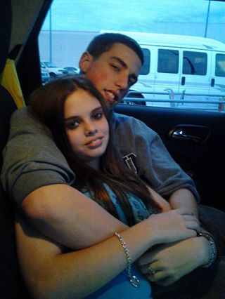 tiffsguy4ever's tweet image. Life is so much greater with her thats for sure @lovefluffyands1