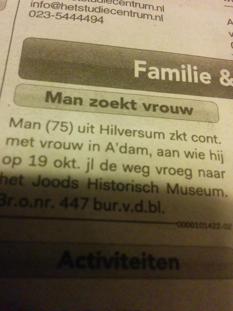oradviezen's tweet photo. Zullen we deze meneer van 75 helpen? Wie weet! #RT #Amsterdam #020 http://t.co/JXzXZN11nN