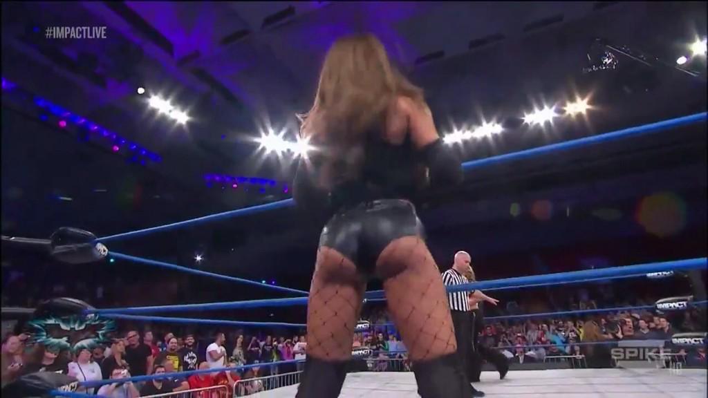 texastaunt's tweet photo. Can't wait to get back into the ring, I don't think #TNA Is ready. 💋 http://t.co/WaP5gUFyc6