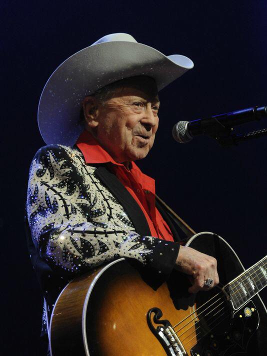 gr8fuldead57's tweet photo. Saturday night at the Ryman won't be the same without you. Rest in peace @LilJimDickens . #RIPLittleJimmy http://t.co/lSUar1i8kH