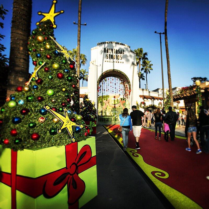 UniStudios tweet picture