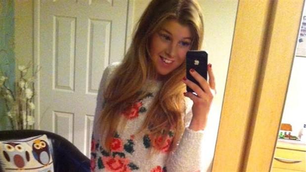 ConorS's tweet photo. MISSING: Have you seen this girl? 21 year old Leontia Teague was last seen in Belfast... http://t.co/eNXfTXDEeA http://t.co/GZ5ZH0cOU0